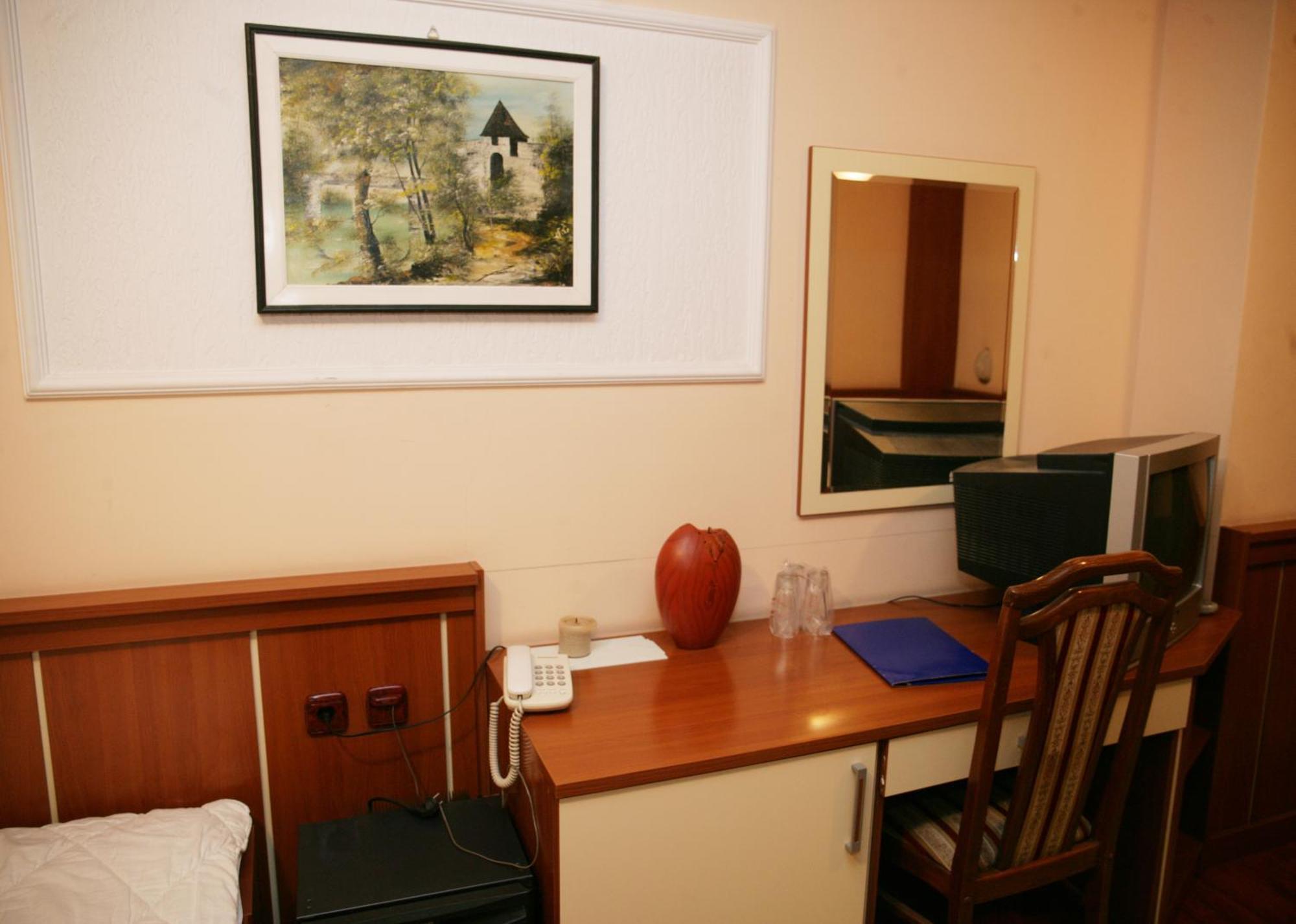 Motel Nana Banja Luka Bagian luar foto