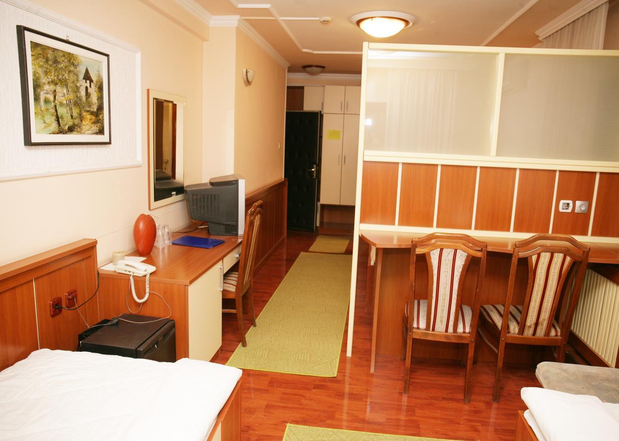 Motel Nana Banja Luka Bagian luar foto