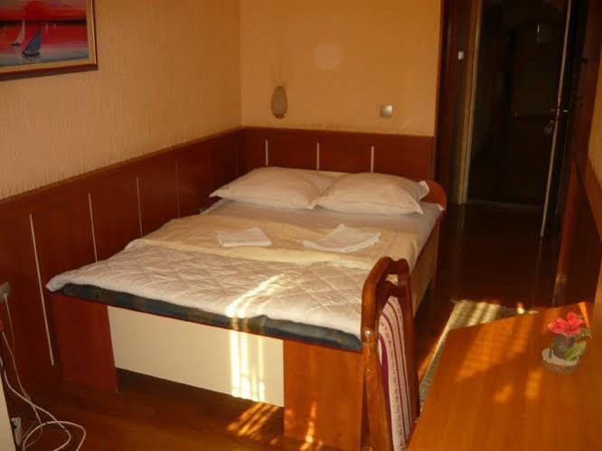 Motel Nana Banja Luka Bagian luar foto